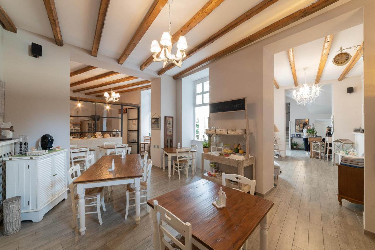 מלון קאסרטה Cas'E Charming House מראה חיצוני תמונה